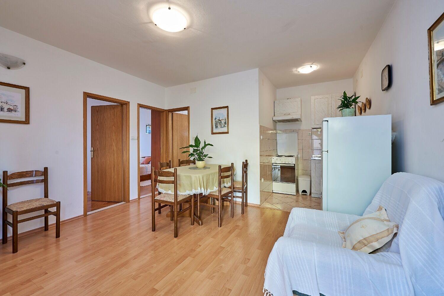 Apartment Ivanka Trogir Exterior photo
